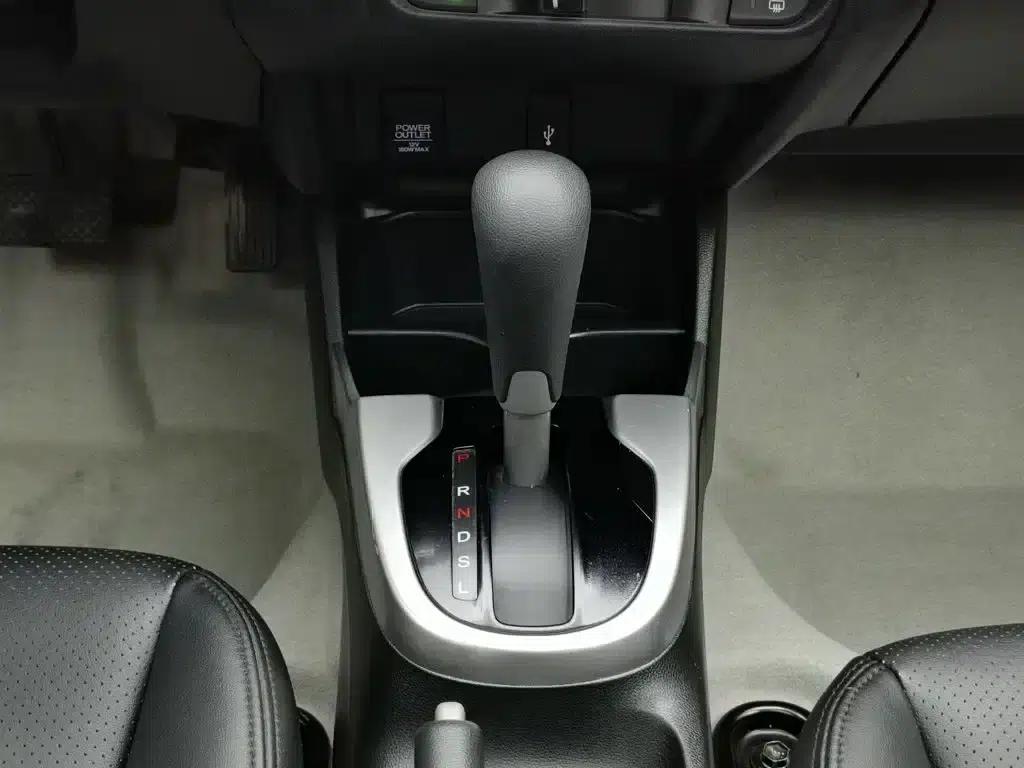 Honda Fit 2014 1.5L EX CVT Elite — миниатюра 13