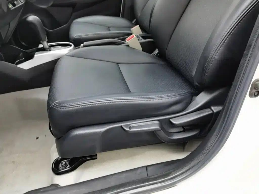 Honda Fit 2014 1.5L EX CVT Elite — миниатюра 20