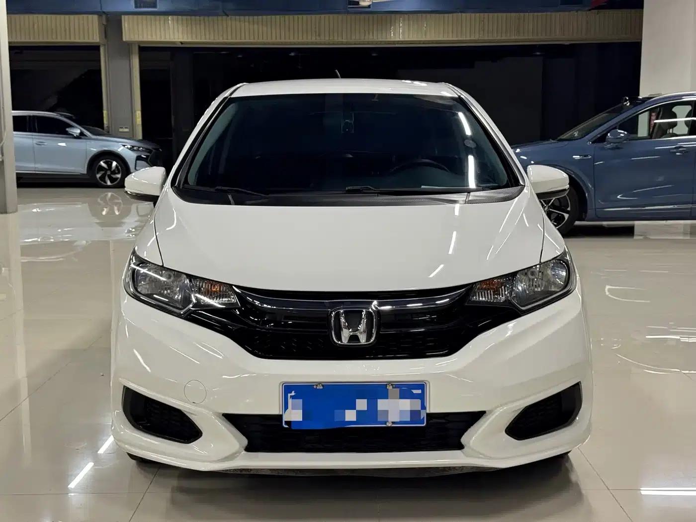 Honda Fit 2018 1.5L CVT Comfort Edition — миниатюра 2