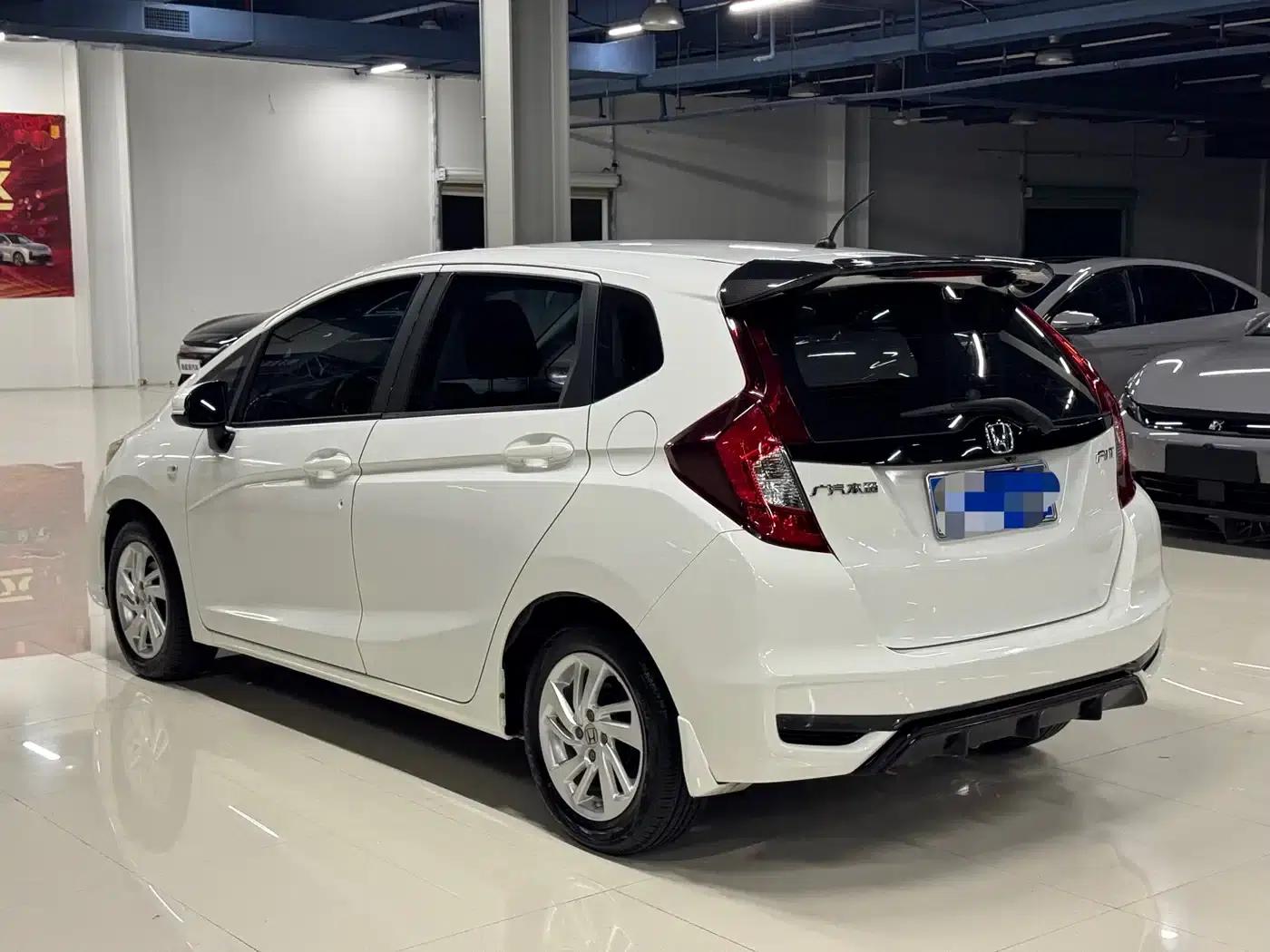 Honda Fit 2018 1.5L CVT Comfort Edition — миниатюра 4