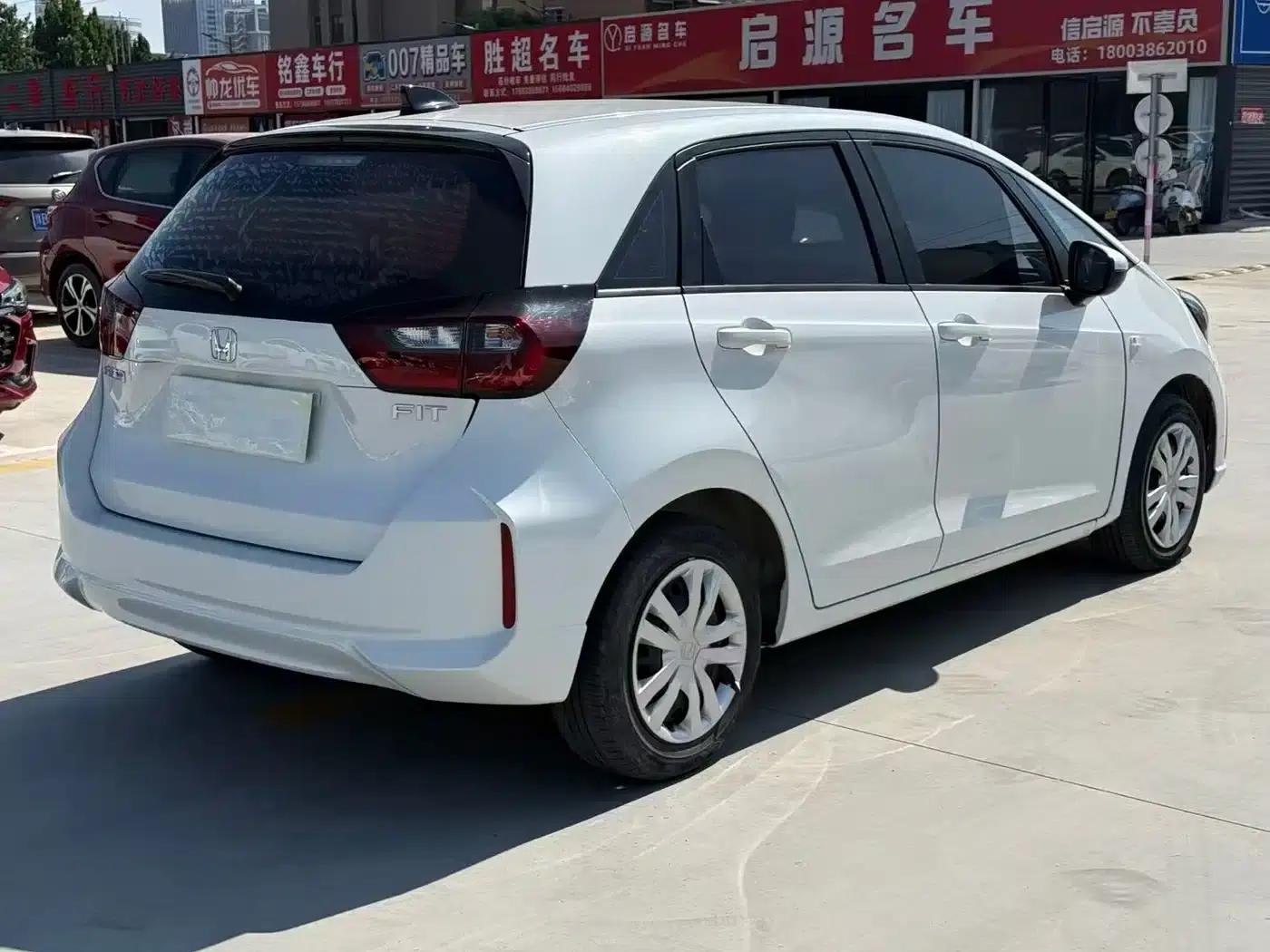 Honda Fit 2023 1.5L CVT Trend Edition — миниатюра 13