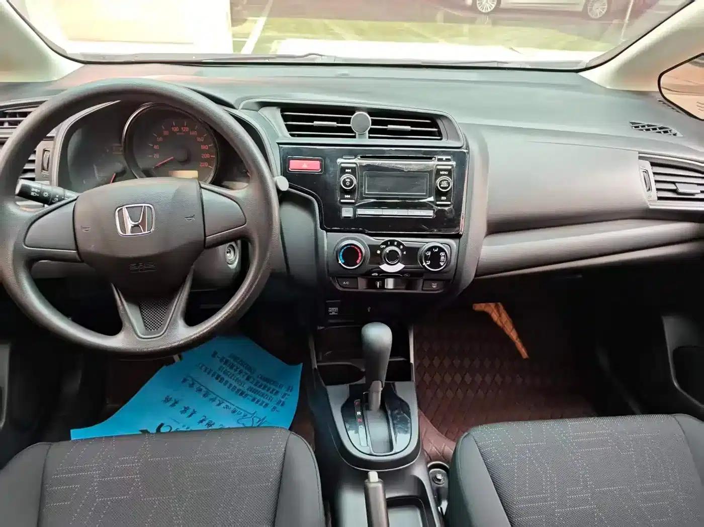 Honda Fit 2016 1.5L LX CVT Comfort — миниатюра 4