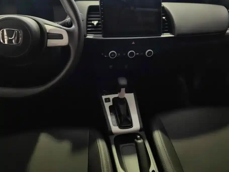 Honda Fit 2021 1.5L CVT Trend Edition — миниатюра 16