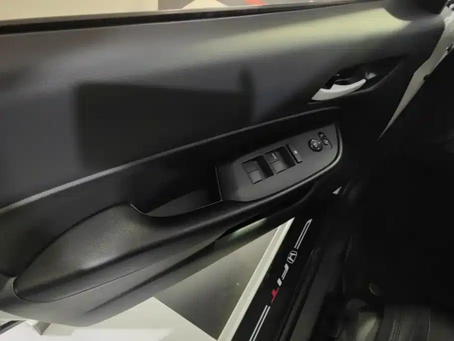 Honda Fit 2021 1.5L CVT Trend Edition — миниатюра 7
