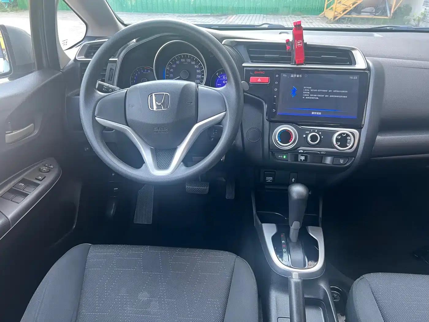 Honda Fit 2016 1.5L LX CVT Comfort — миниатюра 16