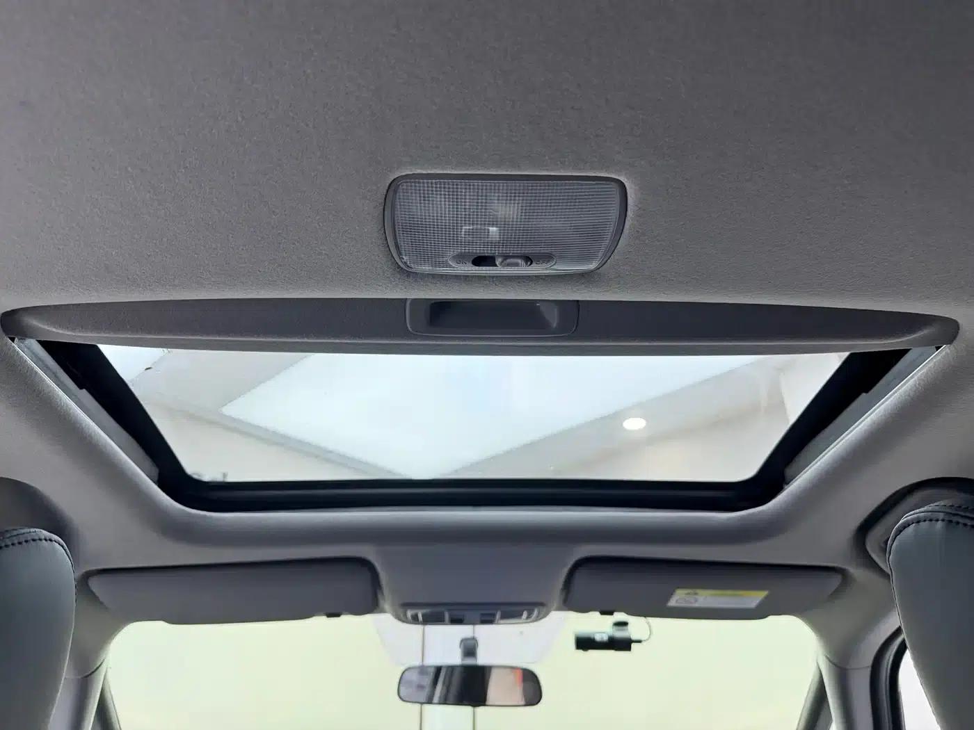 Honda Fit 2022 1.5L CVT Trendy Sunroof Edition — миниатюра 17