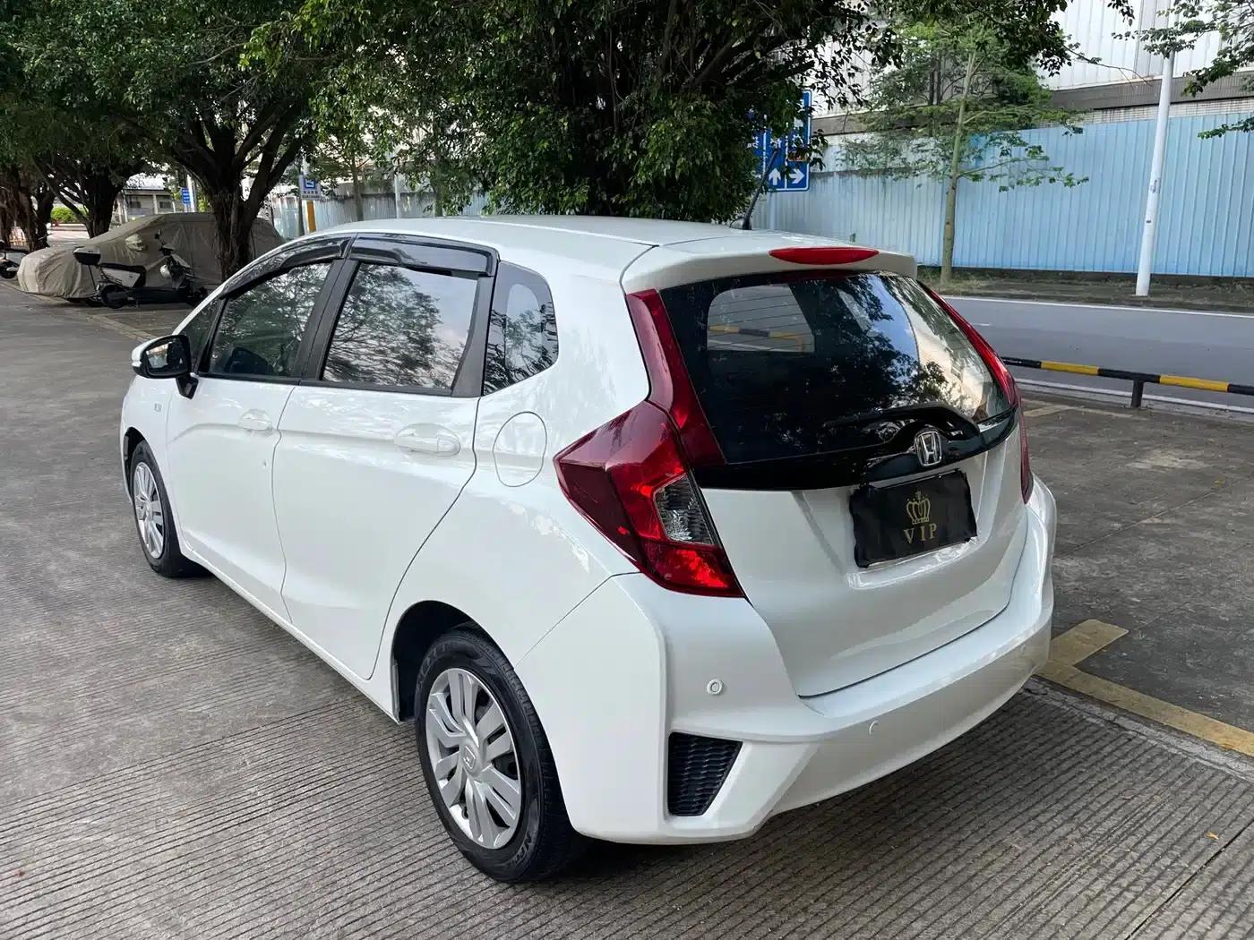 Honda Fit 2016 1.5L LXS CVT Comfort Sunroof Edition — миниатюра 11