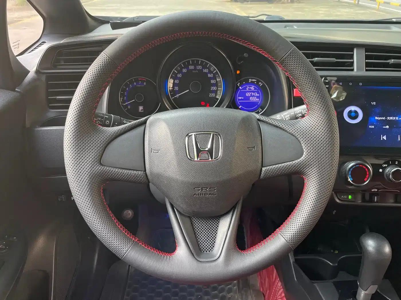 Honda Fit 2016 1.5L LXS CVT Comfort Sunroof Edition — миниатюра 7