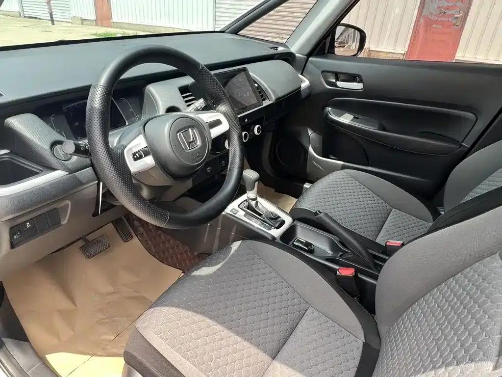 Honda Fit 2022 1.5L CVT Trendy Sunroof Edition — миниатюра 7