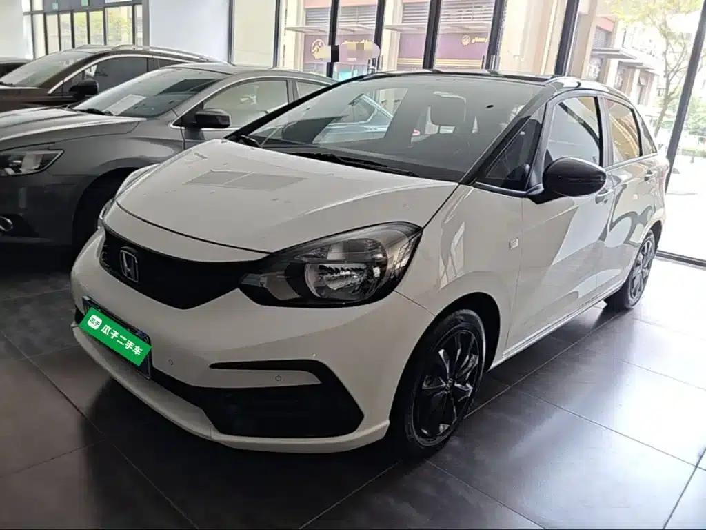 Honda Fit 2021 1.5L CVT Trend Edition — миниатюра 2