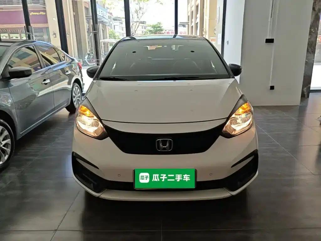Honda Fit 2021 1.5L CVT Trend Edition — миниатюра 3