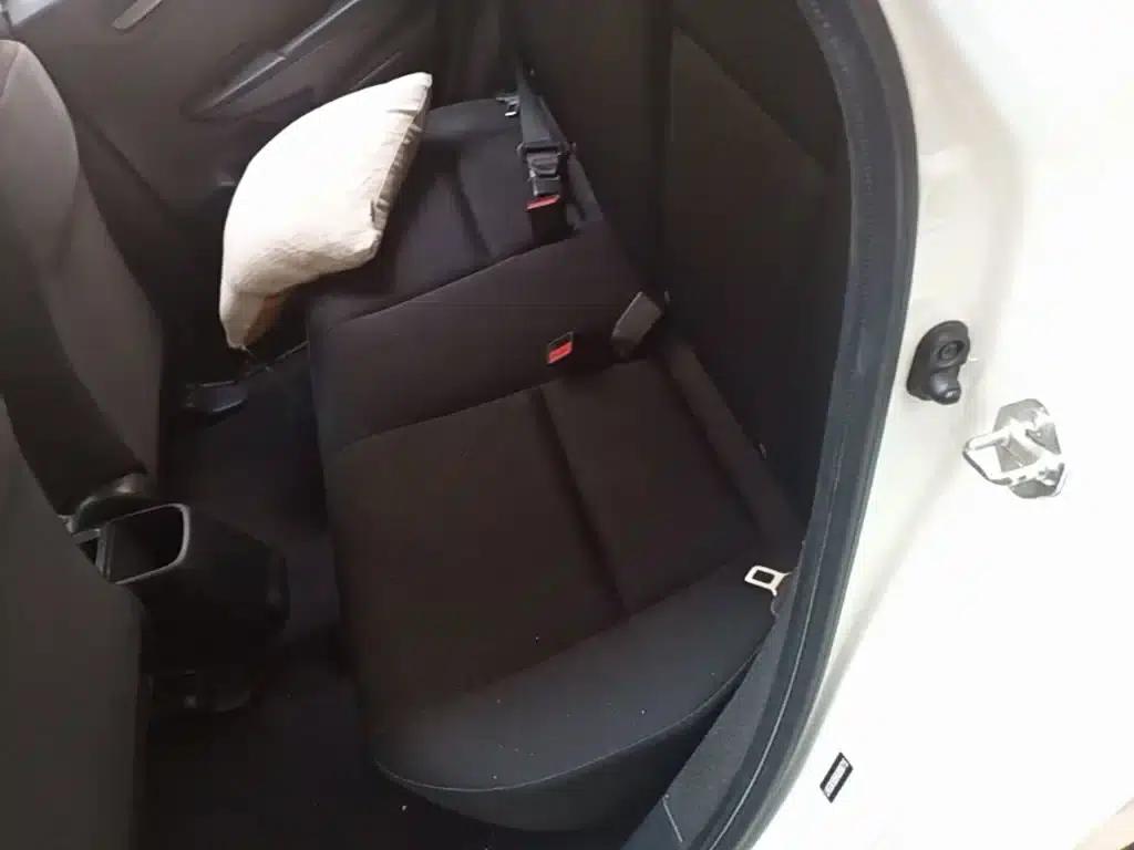 Honda Fit 2018 1.5L CVT Comfort Edition — миниатюра 17