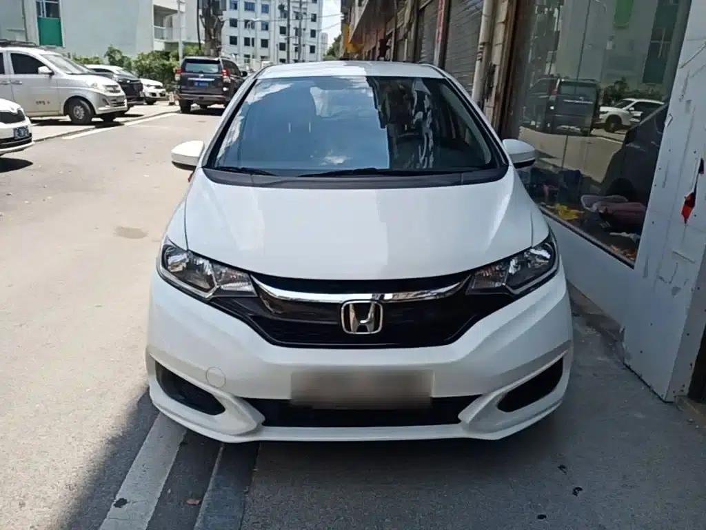 Honda Fit 2018 1.5L CVT Comfort Edition — миниатюра 3
