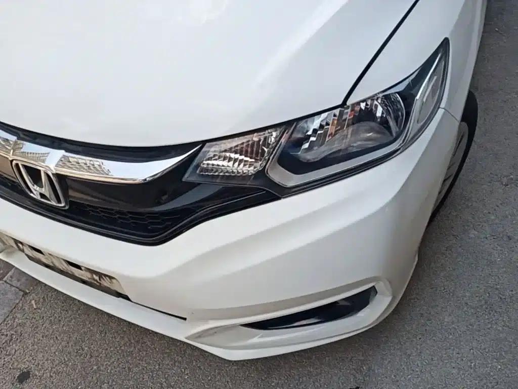 Honda Fit 2018 1.5L CVT Comfort Edition — миниатюра 24