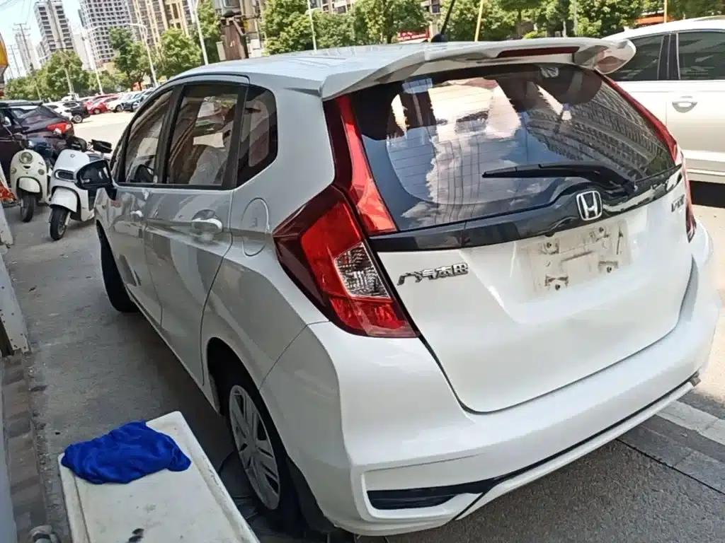 Honda Fit 2018 1.5L CVT Comfort Edition — миниатюра 5