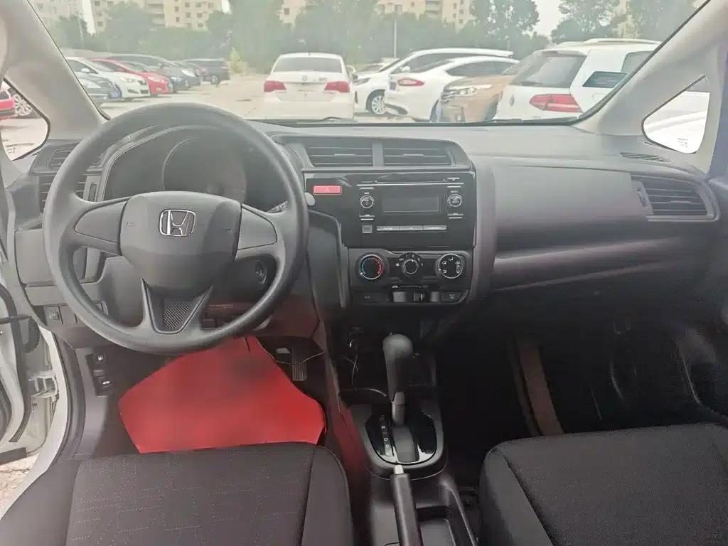 Honda Fit 2016 1.5L LX CVT Comfort — миниатюра 14