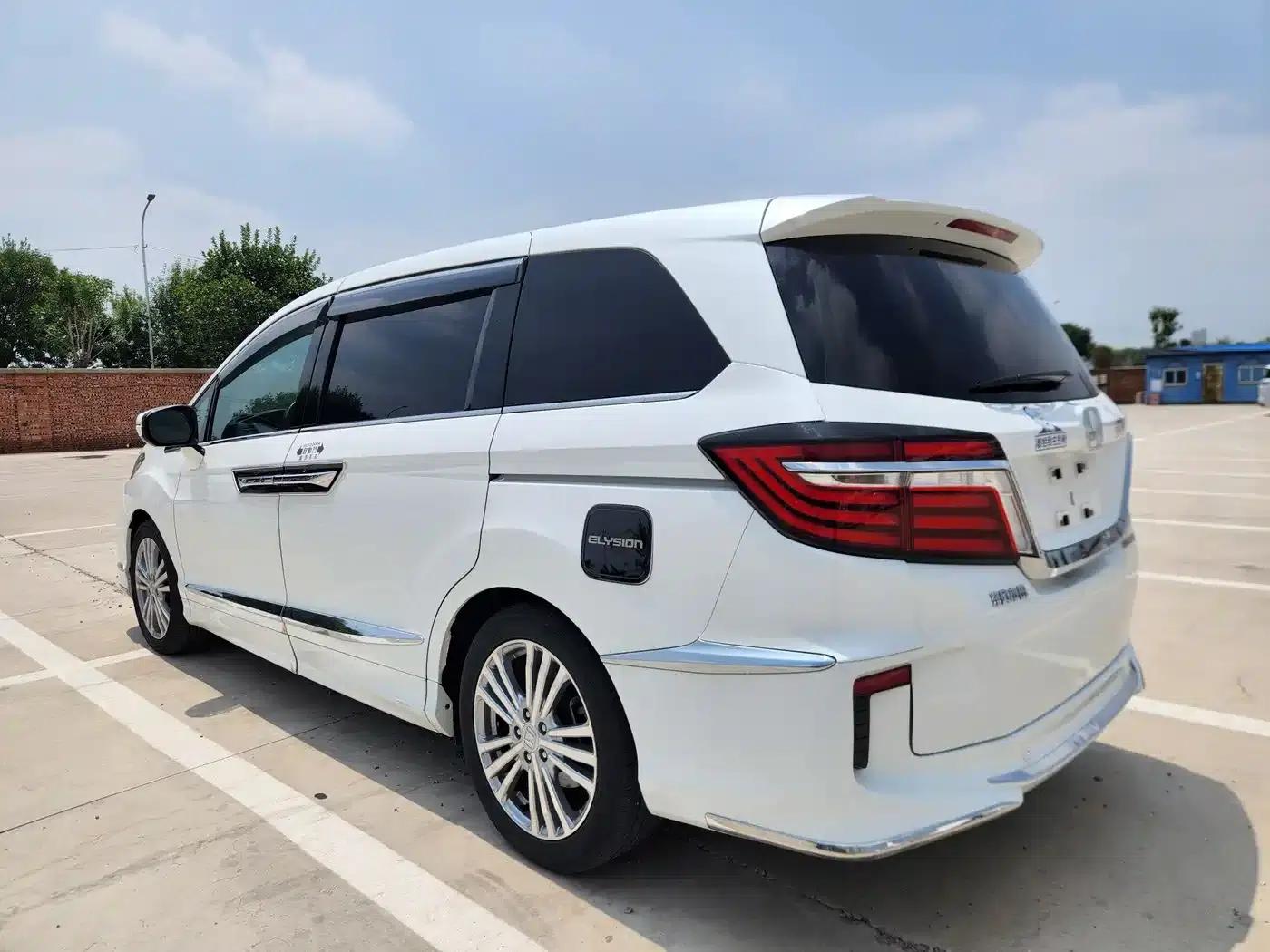 Elysion 2016 2.4L Comfort Edition — миниатюра 6
