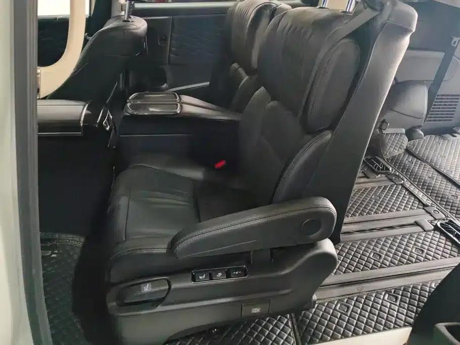Elysion 2022 2.0L e:HEV Luxury Edition — миниатюра 11