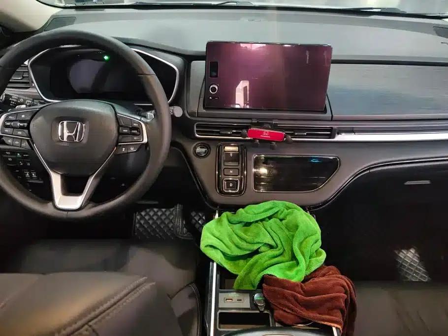 Elysion 2022 2.0L e:HEV Luxury Edition — миниатюра 12