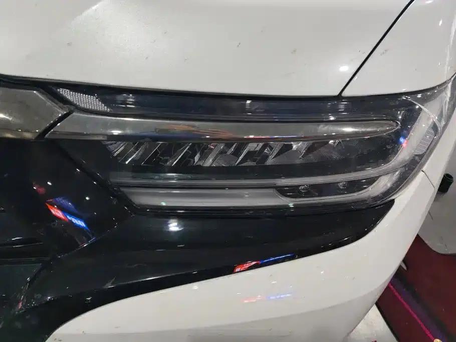 Elysion 2022 2.0L e:HEV Luxury Edition — миниатюра 5