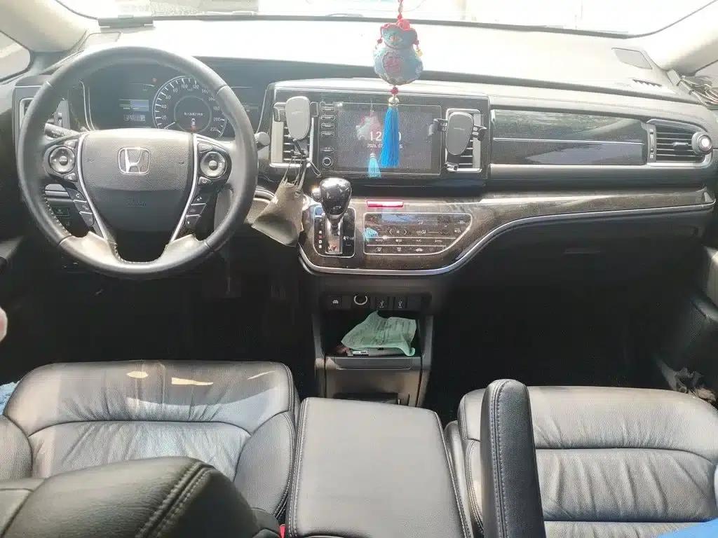 Elysion 2019 2.0L Hybrid Luxury Edition — миниатюра 13