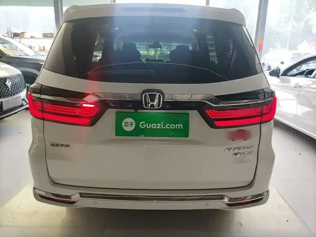 Elysion 2022 2.0L e:HEV Luxury First Edition — миниатюра 6