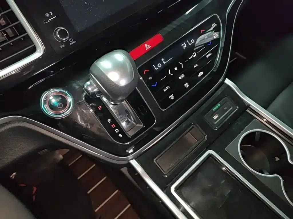Elysion 2019 2.0L Hybrid Luxury Edition — миниатюра 14