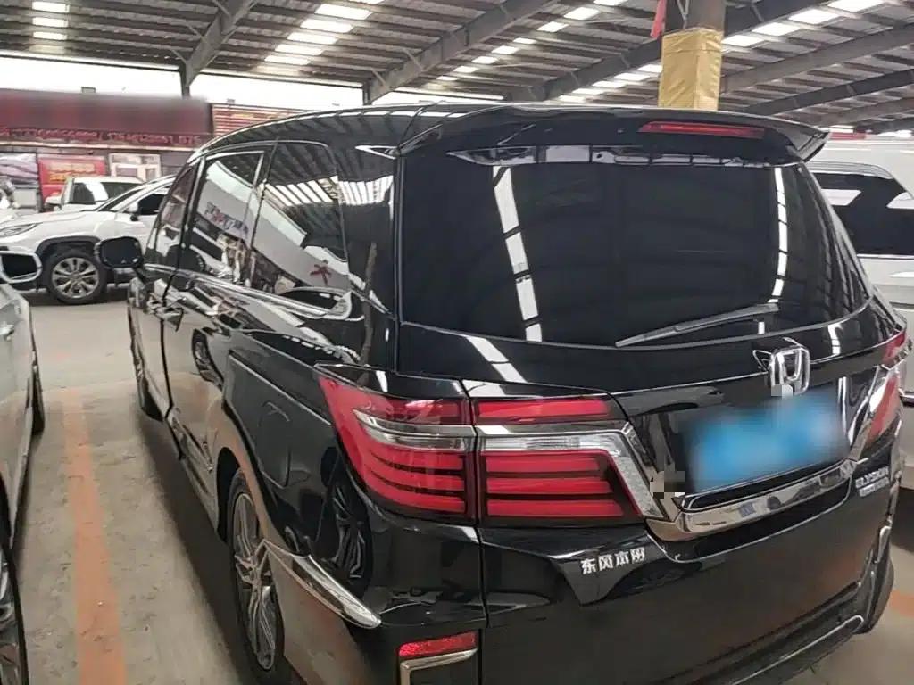 Elysion 2019 2.0L Hybrid Luxury Edition — миниатюра 5
