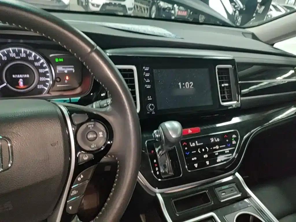 Elysion 2019 2.0L Hybrid Luxury Edition — миниатюра 10