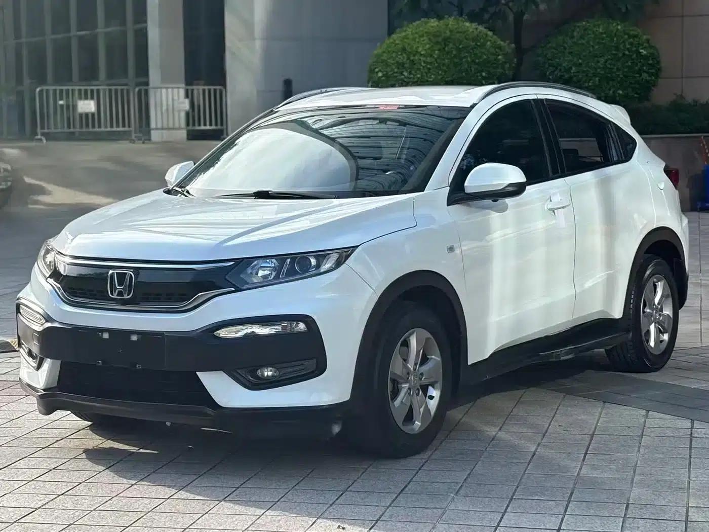 Honda XR-V 2017 1.5L LXi CVT Classic Edition — миниатюра 1