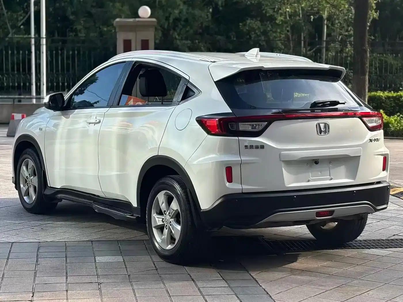 Honda XR-V 2017 1.5L LXi CVT Classic Edition — миниатюра 6