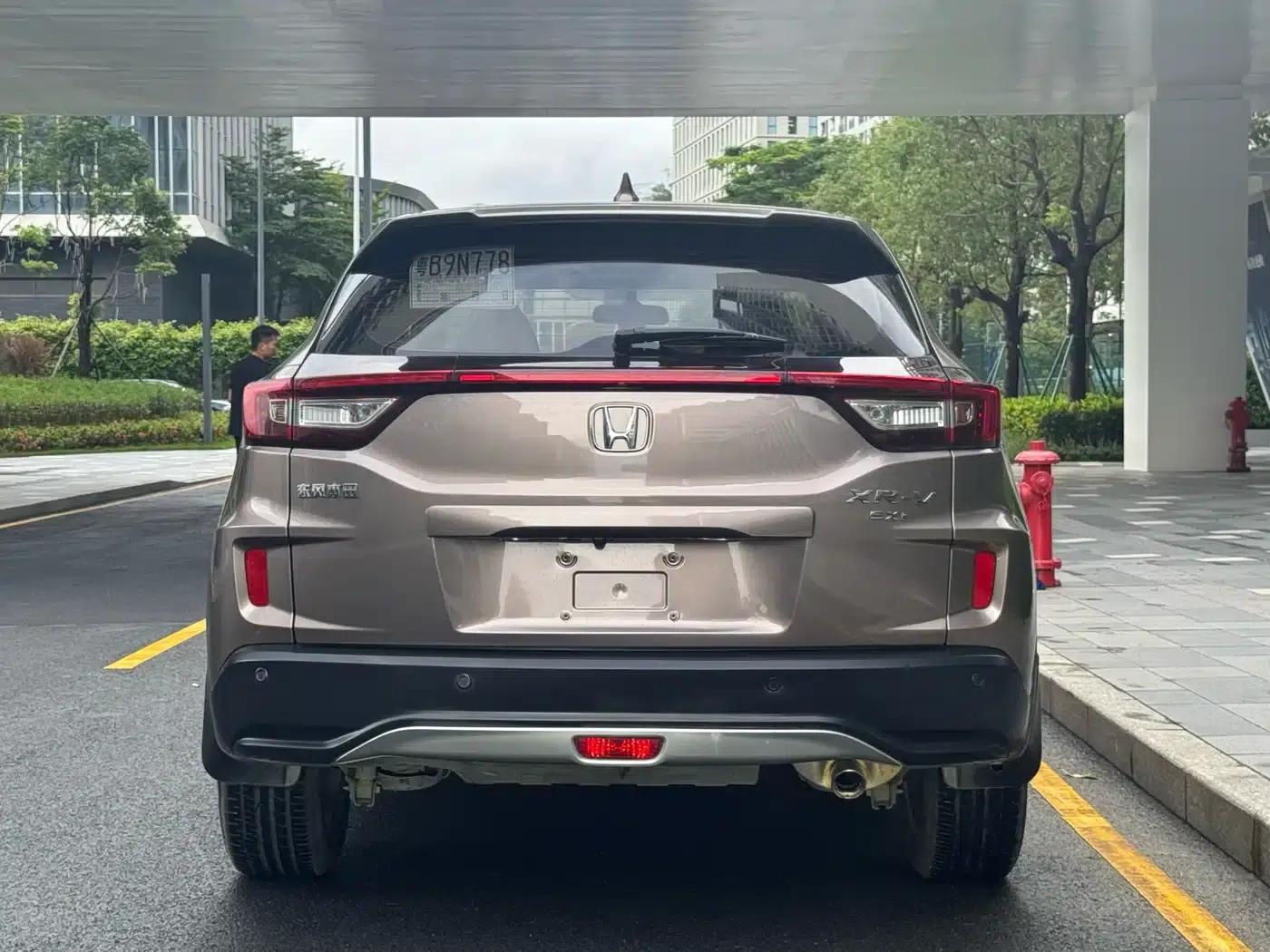 Honda XR-V 2015 1.8L EXi CVT Comfort Edition — миниатюра 8