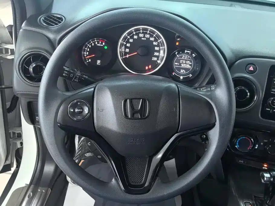 Honda XR-V 2017 1.5L LXi CVT Classic Edition — миниатюра 15