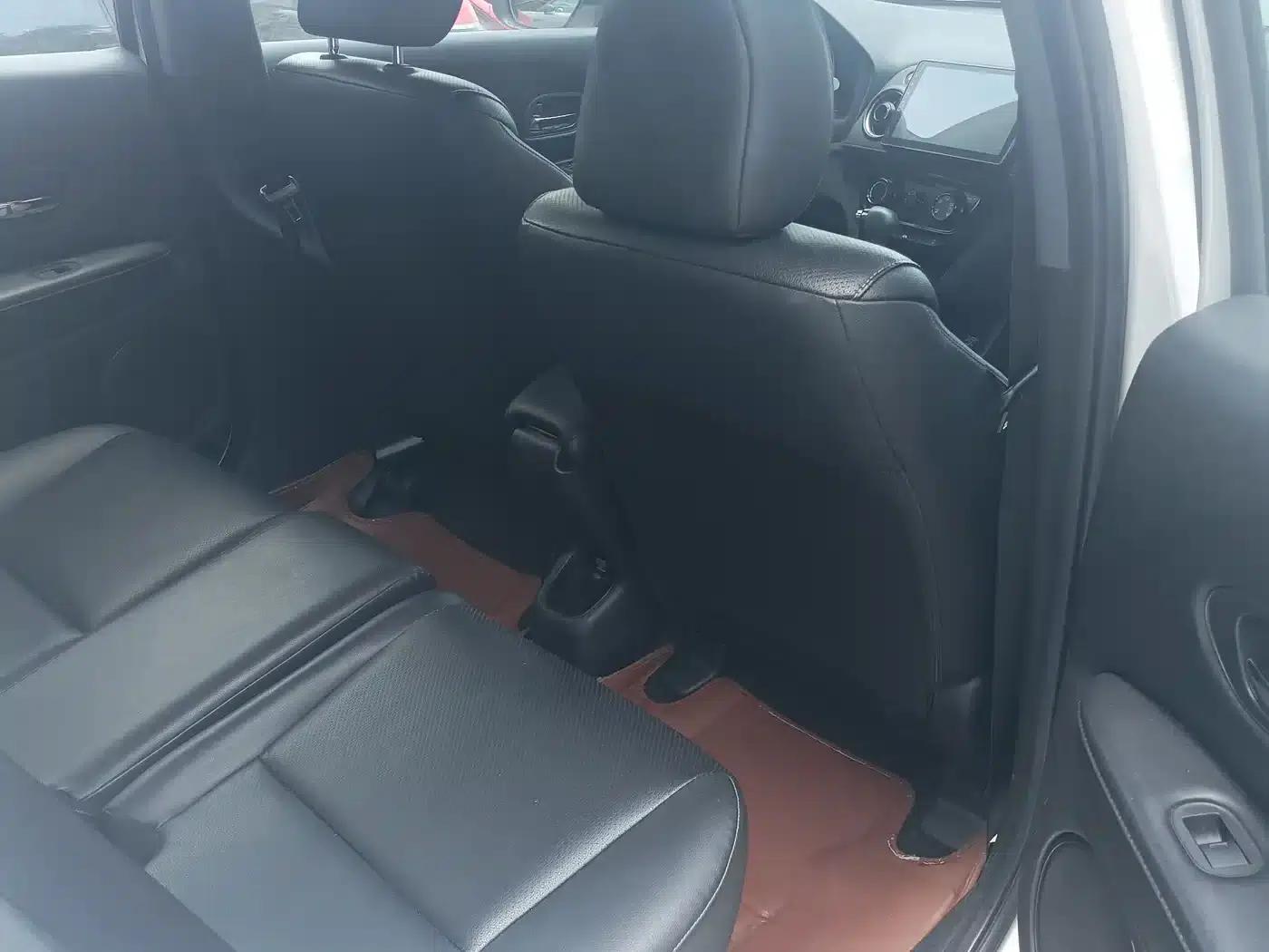 Honda XR-V 2017 1.5L LXi CVT Classic Edition — миниатюра 6