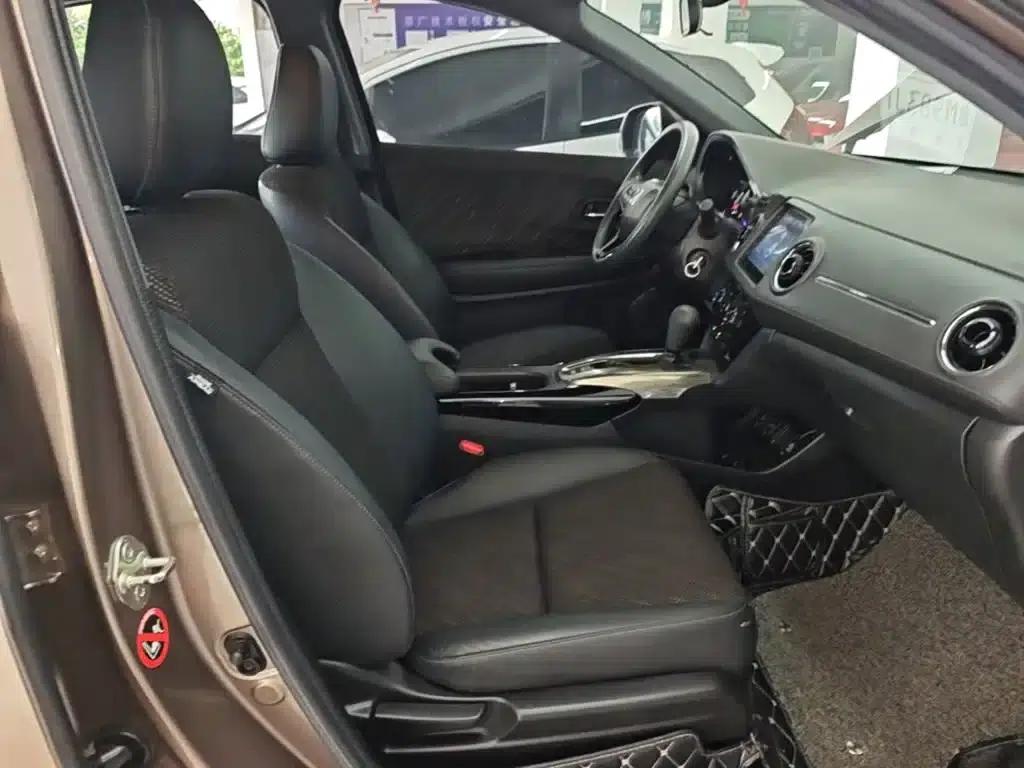 Honda XR-V 2017 1.5L LXi CVT Classic Edition — миниатюра 25