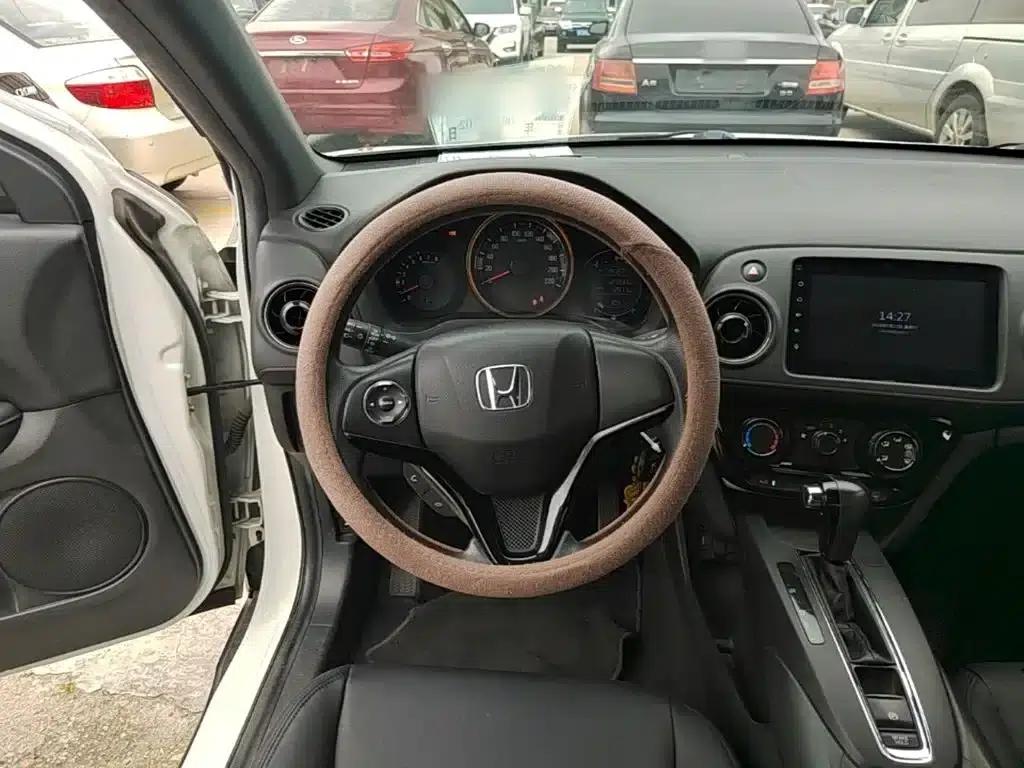 Honda XR-V 2015 1.5L LXi CVT Classic Edition — миниатюра 11