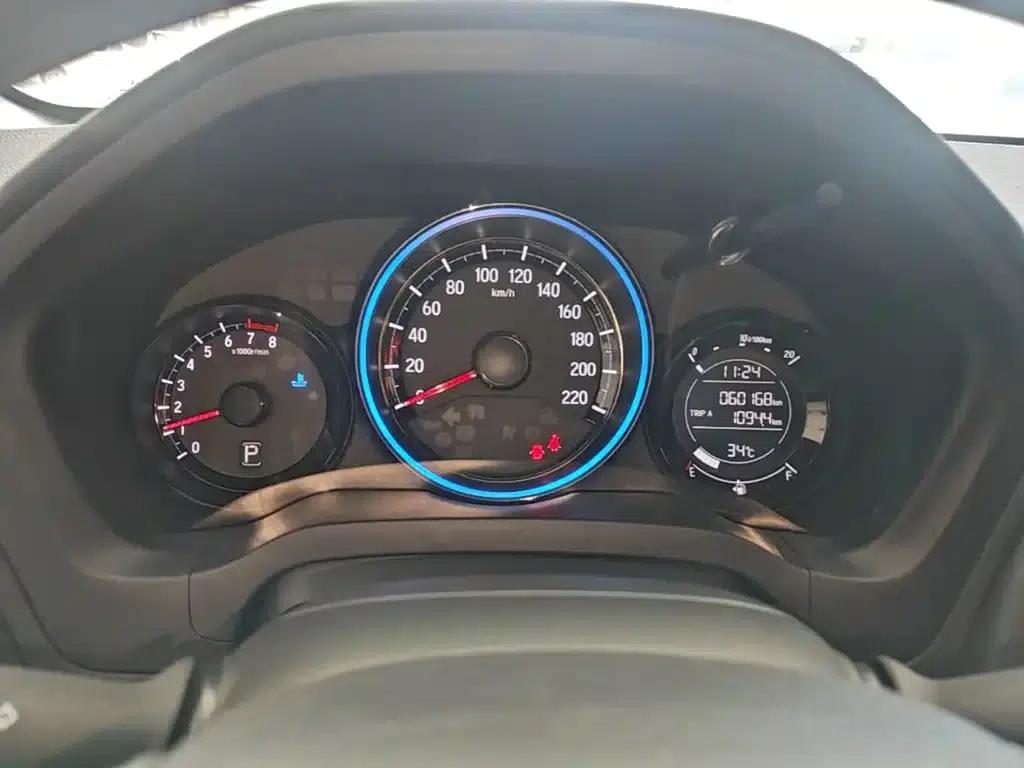 Honda XR-V 2017 1.5L LXi CVT Classic Edition — миниатюра 12