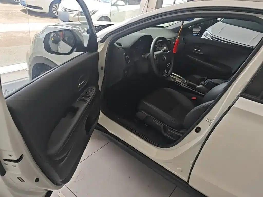 Honda XR-V 2017 1.5L LXi CVT Classic Edition — миниатюра 16