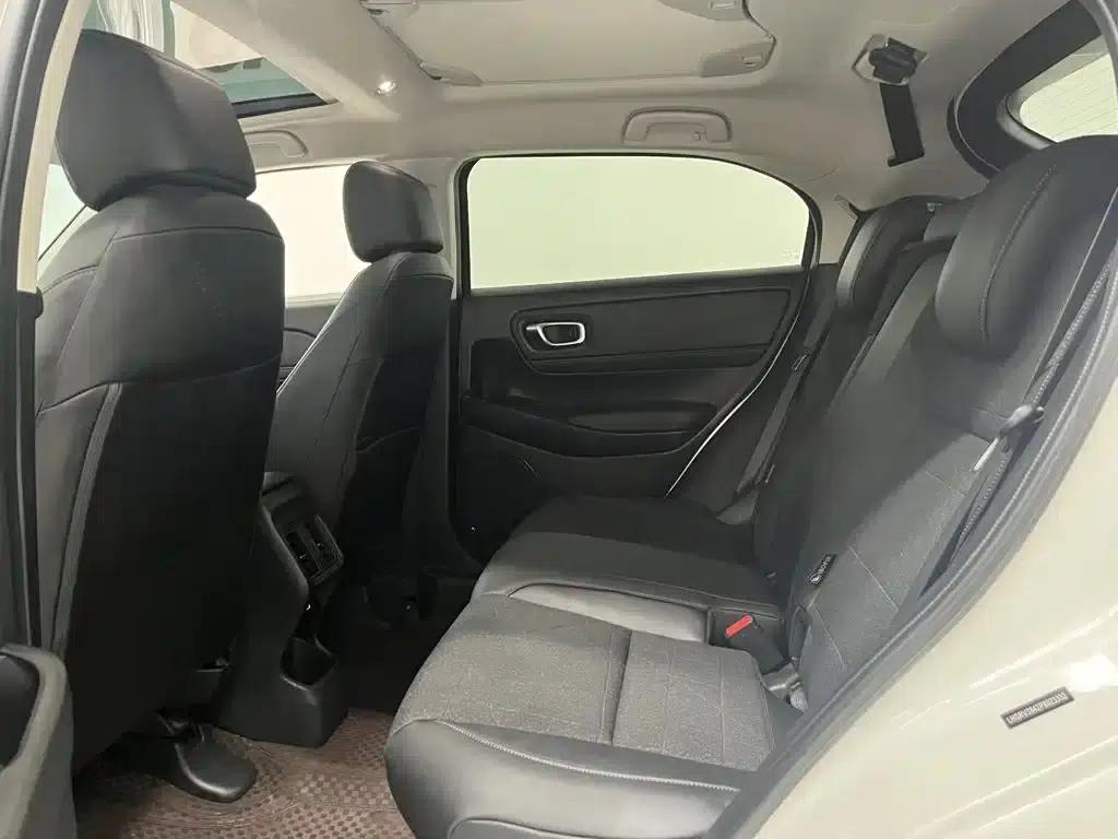 Vezel 2023 1.5L CVT Tech Edition — миниатюра 6