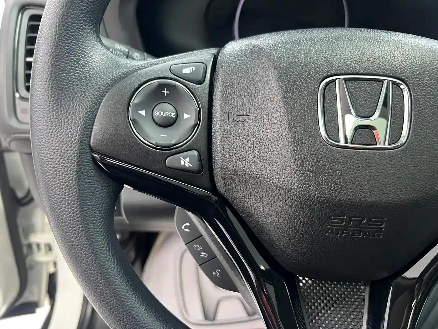 Vezel 2022 1.5L CVT Elite Smart Edition — миниатюра 13