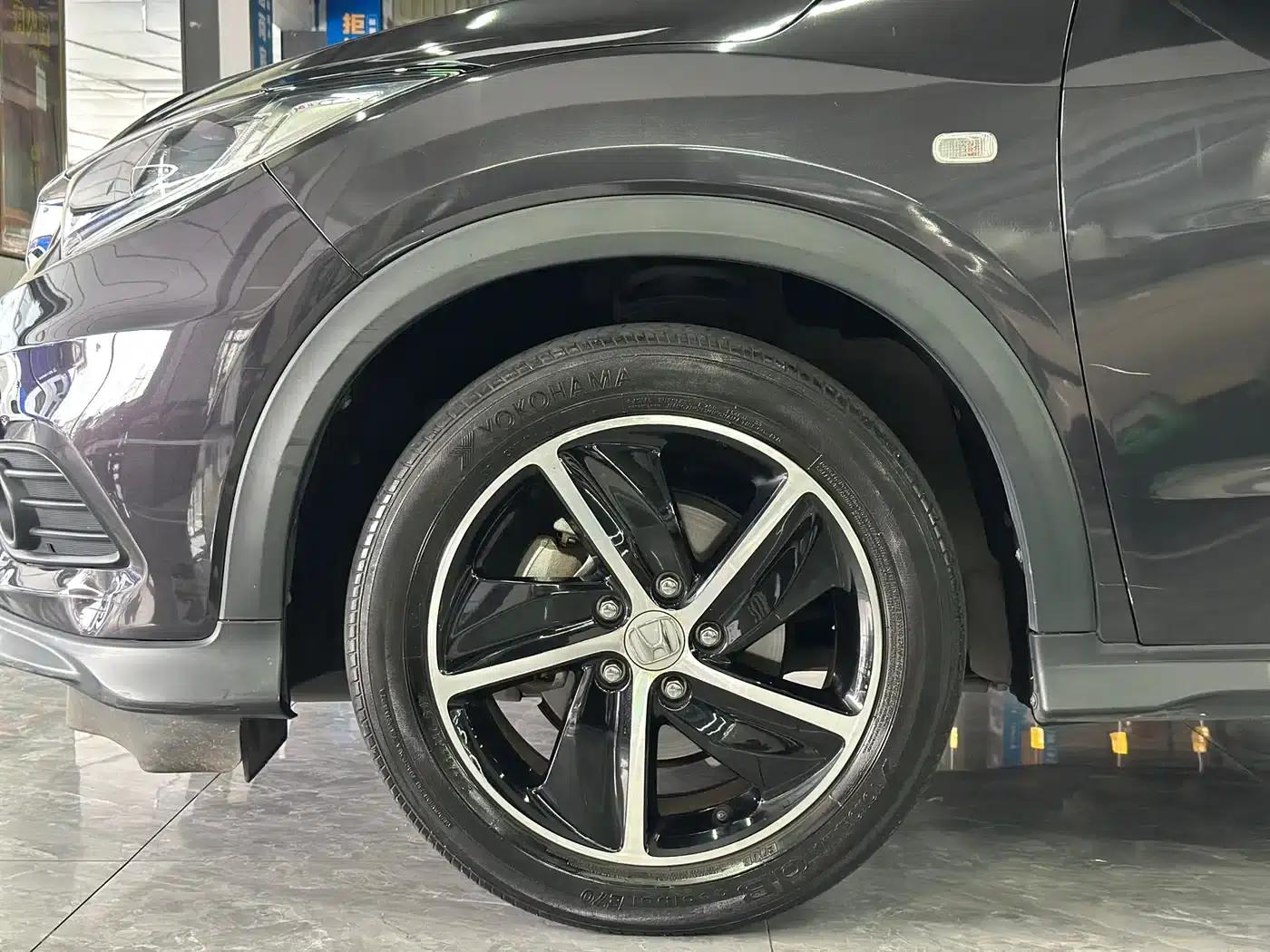 Vezel 2020 1.5L CVT Pioneer Edition — миниатюра 16