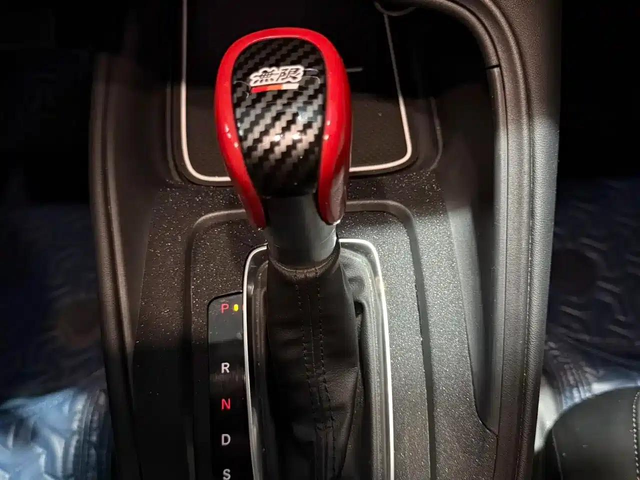 Vezel 2023 1.5L CVT Tech Edition — миниатюра 13