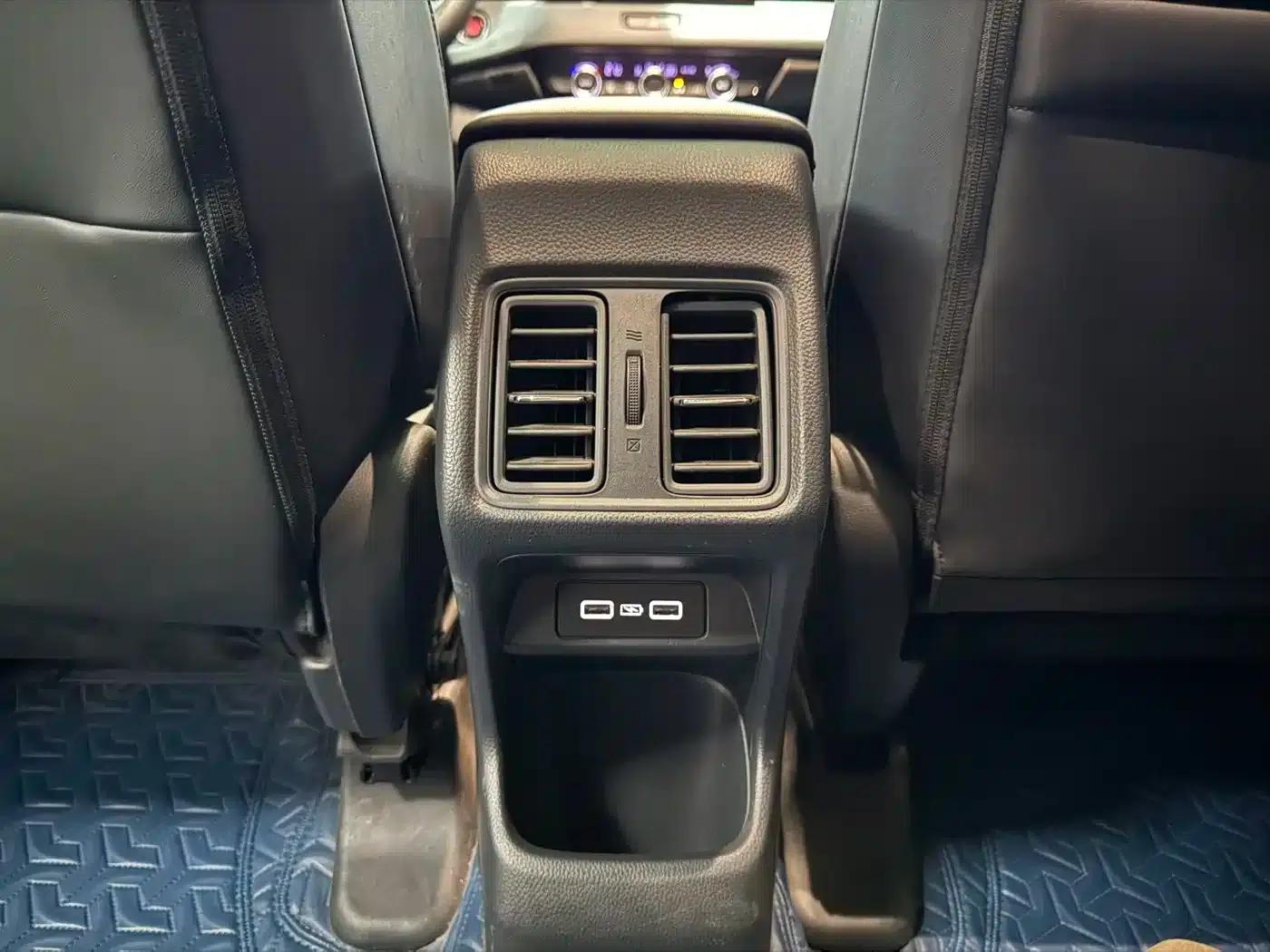 Vezel 2023 1.5L CVT Tech Edition — миниатюра 15