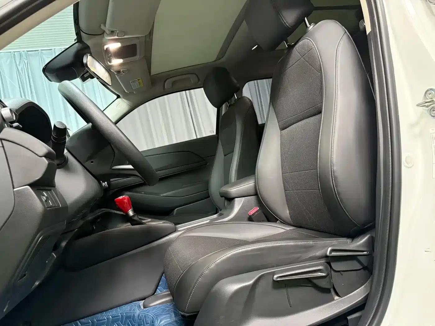 Vezel 2023 1.5L CVT Tech Edition — миниатюра 7
