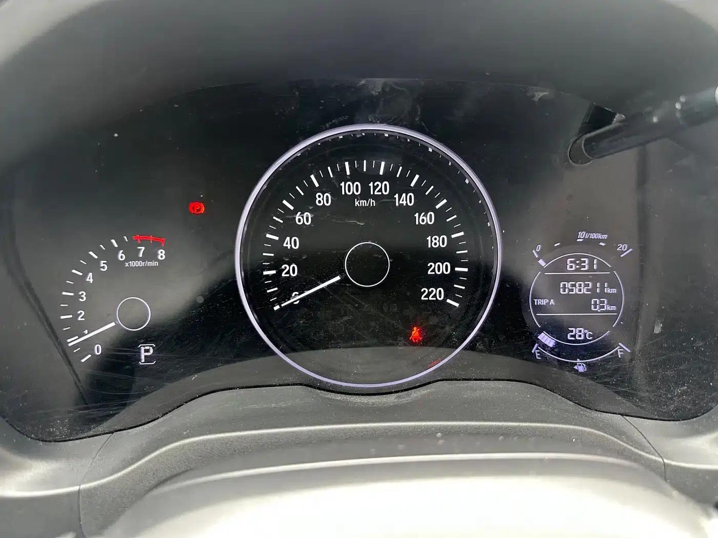 Vezel 2022 1.5L CVT Elite Smart Edition — миниатюра 15