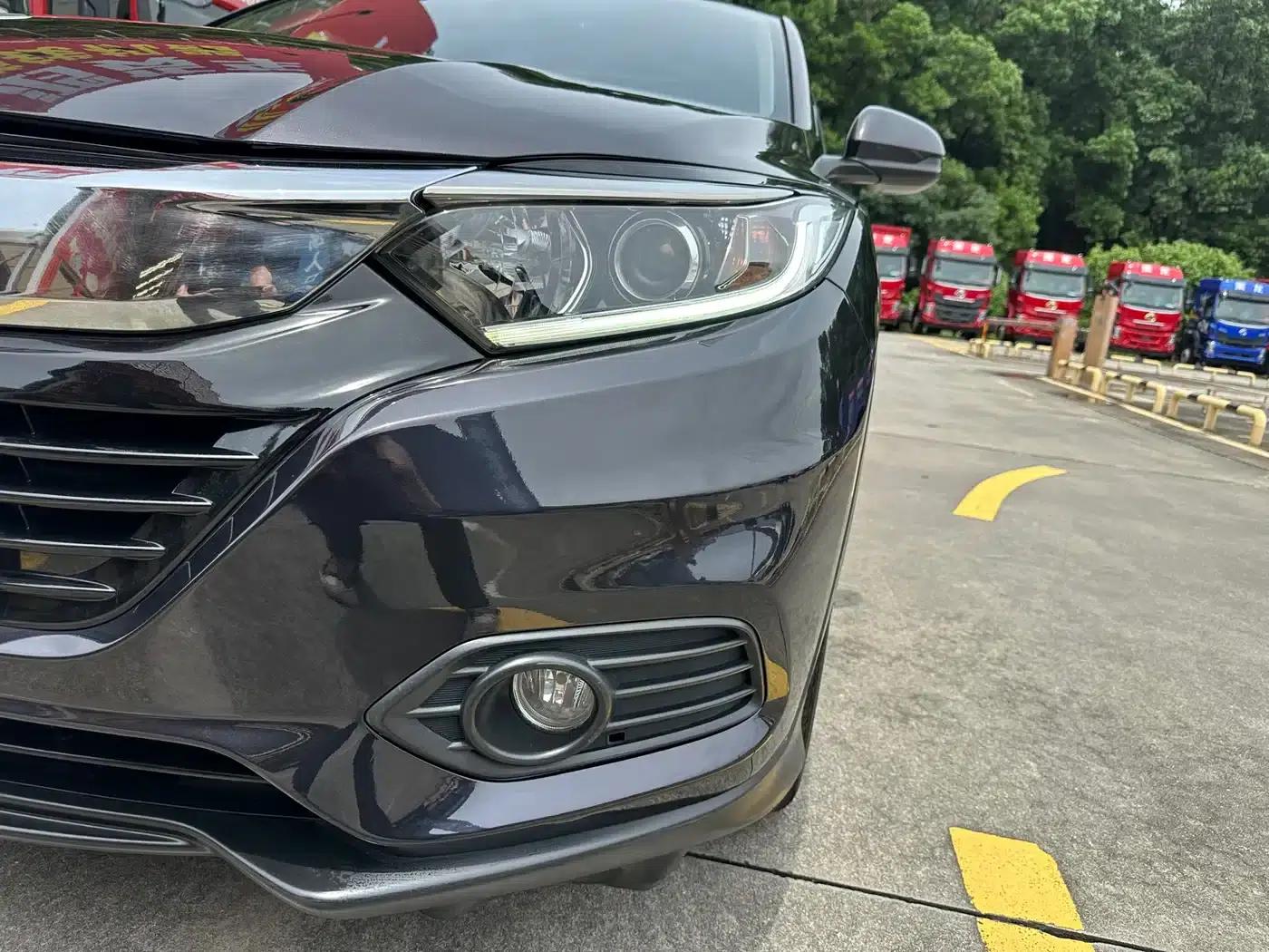 Vezel 2022 1.5L CVT Elite Smart Edition — миниатюра 20