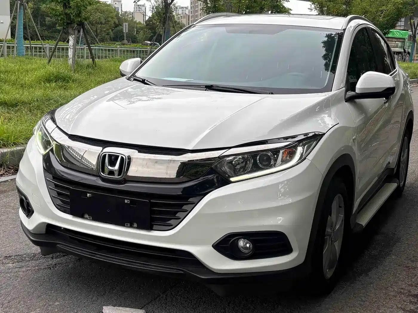Vezel 2020 1.5L CVT Pioneer Edition — миниатюра 1