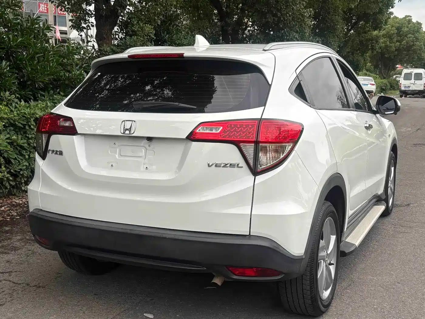 Vezel 2020 1.5L CVT Pioneer Edition — миниатюра 8