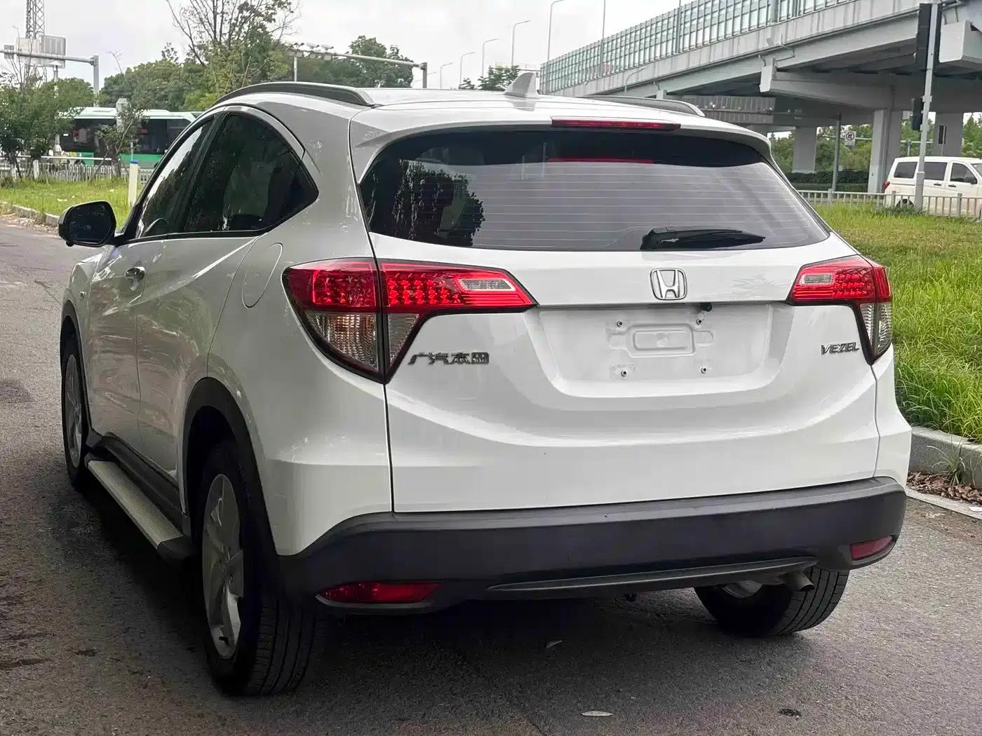 Vezel 2020 1.5L CVT Pioneer Edition — миниатюра 9