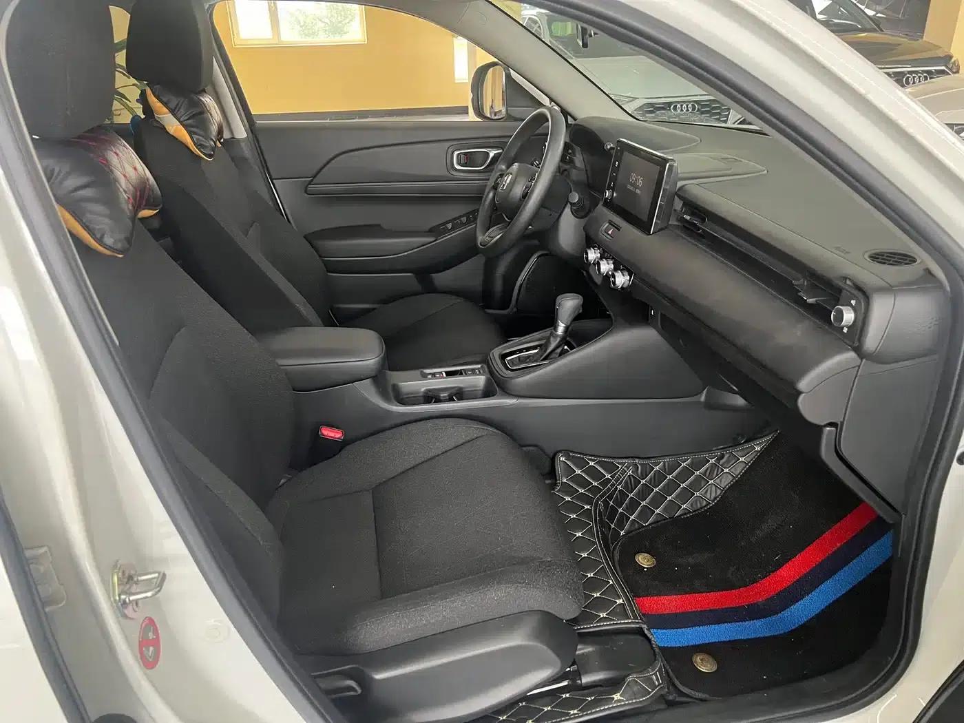 Vezel 2023 1.5L CVT Elite Edition — миниатюра 4